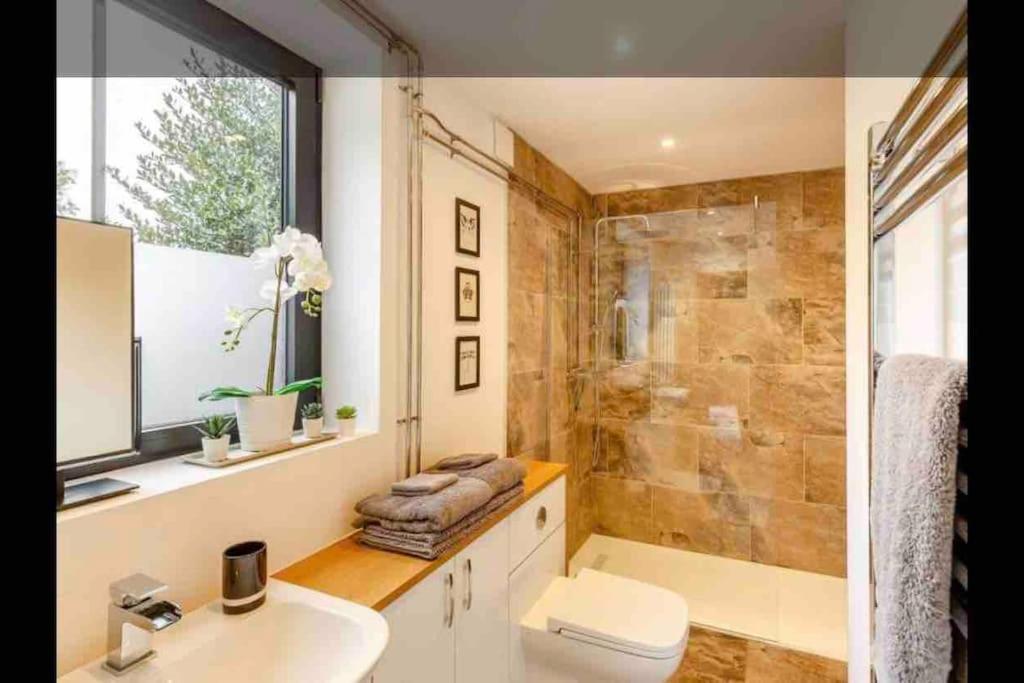 Tank Barn At Brook House, Nestled In The Welsh Hills, A Delightful Retreat Villa Welshpool Eksteriør bilde