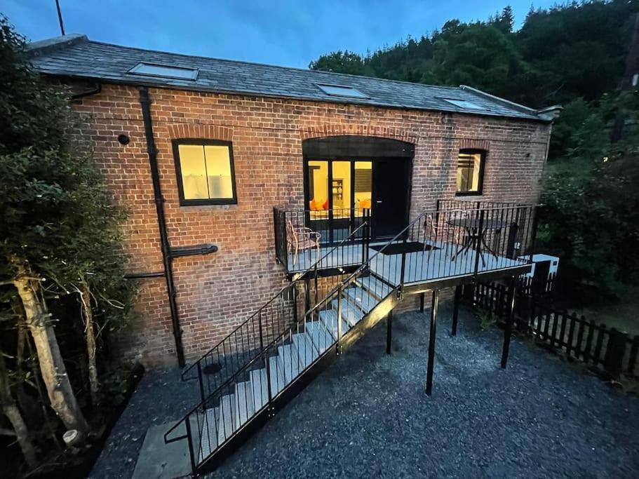 Tank Barn At Brook House, Nestled In The Welsh Hills, A Delightful Retreat Villa Welshpool Eksteriør bilde